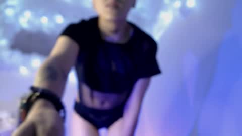 Snapshot of eryxrouse chatting on 27, 2, 2026 ERYX ROUSE online show from 27, 2, 2026