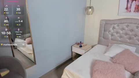 Escarlet online show from 19, 12, 2025