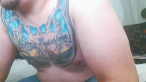 escodamus12 online show from 1, 1, 2025