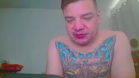 escodamus12 online show from 8, 1, 2025