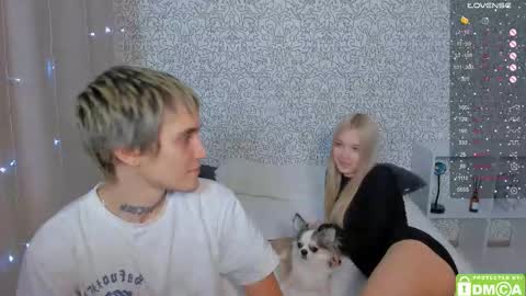 Snapshot of eshcka chatting on 16, 1, 2026 Megan and Brad online show from 16, 1, 2026