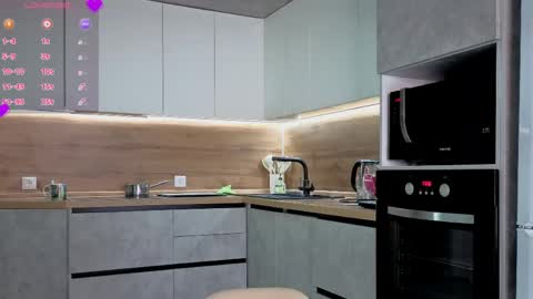 EshleGreen online show from 9, 4, 2026