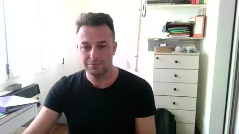esibizionista 91 online show from 8, 5, 2026