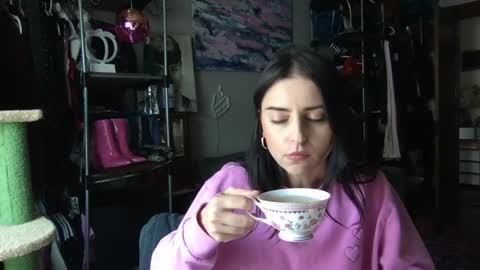 Snapshot of esimaralda chatting on 4, 5, 2026 esimaralda online show from 4, 5, 2026