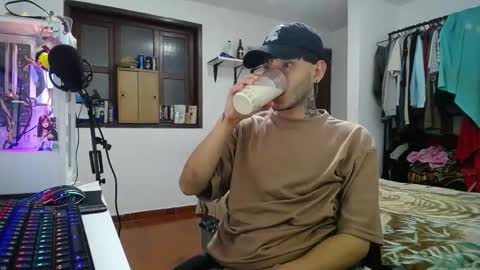 Esteban online show from 14, 1, 2025
