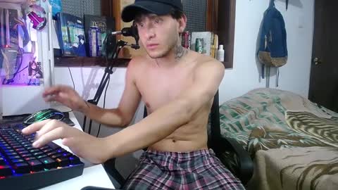 Esteban online show from 6, 2, 2025