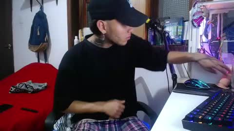 Esteban online show from 22, 2, 2025