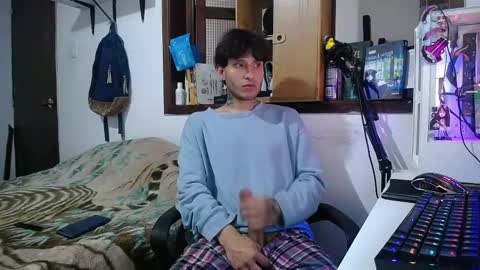 Esteban online show from 28, 2, 2025