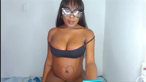 Snapshot of esmeralda_parck chatting on 13, 2, 2025 Esmeralda parck online show from 13, 2, 2025