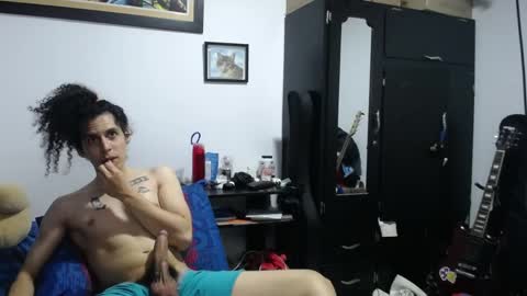Snapshot of esnaider_man chatting on 9, 5, 2026 Esnider online show from 9, 5, 2026