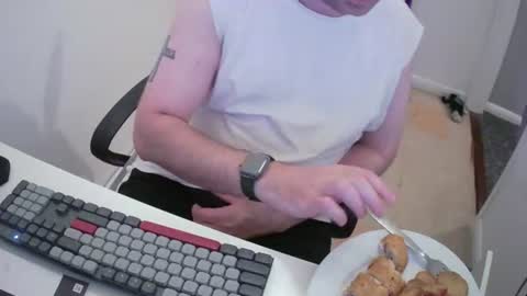 Snapshot of essex_wild chatting on 16, 7, 2026 Morph online show from 16, 7, 2026