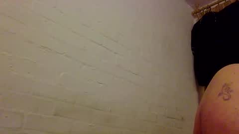 Snapshot of essexman44 chatting on 9, 3, 2026 essexman44 online show from 9, 3, 2026