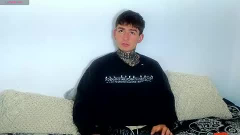Esteban independent model online show from 6, 7, 2026