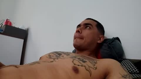 Snapshot of estebanmed92 chatting on 27, 2, 2026 estebanmed92 online show from 27, 2, 2026