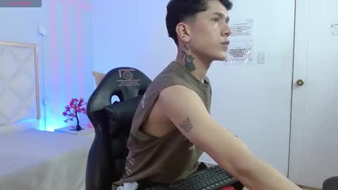 estefan_tay online show from 9, 2, 2026