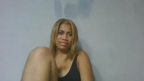 estelah796836 online show from 18, 5, 2026