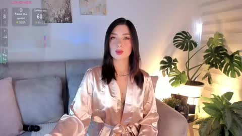 Snapshot of estercollins_ chatting on 9, 5, 2026 Is secret online show from 9, 5, 2026