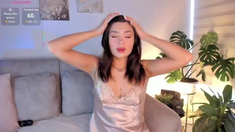 Snapshot of estercollins_ chatting on 25, 5, 2026 Is secret online show from 25, 5, 2026
