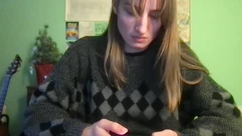 Esther Grey online show from 27, 1, 2025