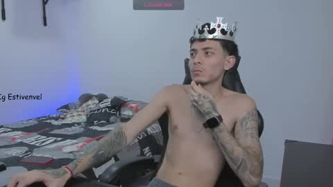 estivenvel online show from 25, 2, 2026