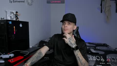 estivenvel online show from 24, 3, 2026