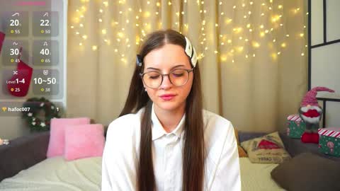 Snapshot of estrellabecnel chatting on 20, 12, 2025 Anna online show from 20, 12, 2025