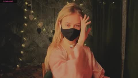 Snapshot of eternalophelia chatting on 16, 2, 2026 Sophia online show from 16, 2, 2026