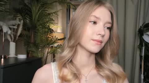 Natalie online show from 9, 11, 2025