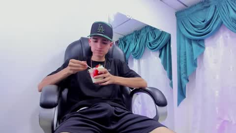 Snapshot of ethan_boy_ chatting on 12, 12, 2024 Ethan online show from 12, 12, 2024