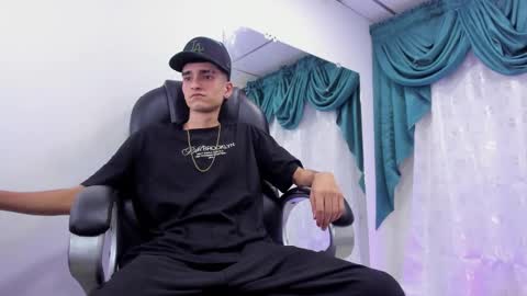 Snapshot of ethan_boy_ chatting on 19, 12, 2024 Ethan online show from 19, 12, 2024