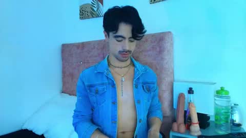 Snapshot of ethan_briggs chatting on 14, 1, 2026 ethan online show from 14, 1, 2026