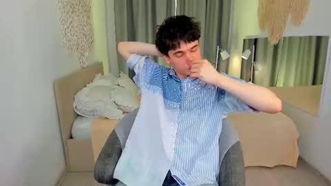 Snapshot of ethan_crowe chatting on 31, 7, 2026 Ethan online show from 31, 7, 2026