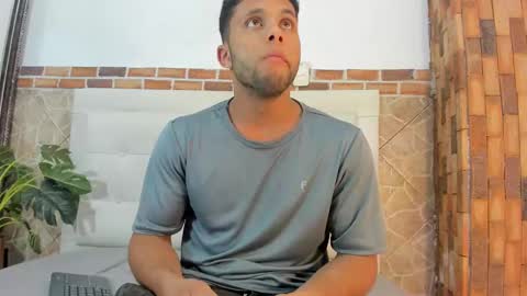 Snapshot of ethan_helmut chatting on 18, 1, 2025 ethan helmut online show from 18, 1, 2025