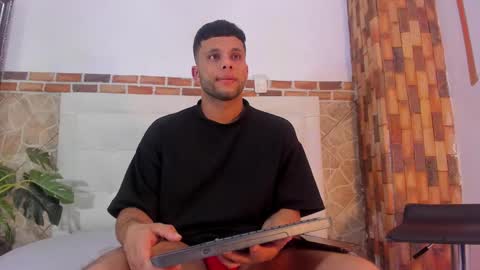 Snapshot of ethan_helmut chatting on 25, 1, 2025 ethan helmut online show from 25, 1, 2025