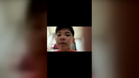 Snapshot of ethan_lauren chatting on 19, 4, 2026 ethan_lauren online show from 19, 4, 2026