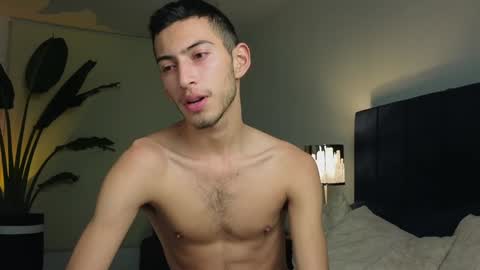 Snapshot of ethan_skiny_ chatting on 22, 12, 2024 Joan online show from 22, 12, 2024