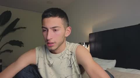 Snapshot of ethan_skiny_ chatting on 17, 1, 2025 Joan online show from 17, 1, 2025