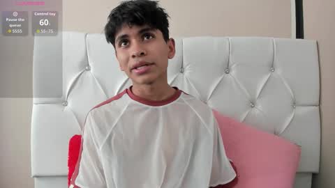 Snapshot of ethan_westt chatting on 26, 9, 2025 Ethan online show from 26, 9, 2025