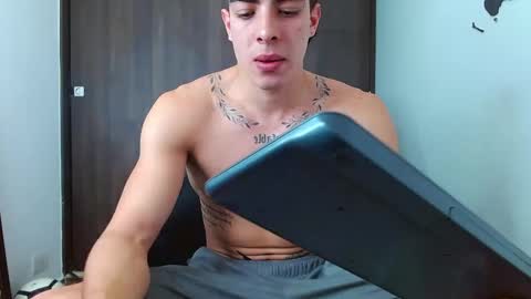 ethangreey1 online show from 31, 12, 2024