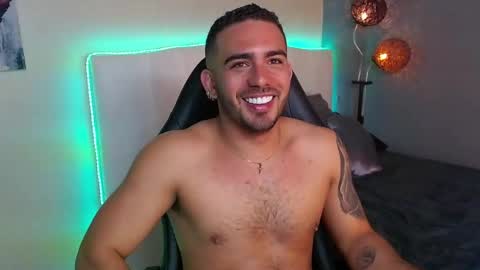 Snapshot of ethanhairy chatting on 4, 6, 2026 Ethan online show from 4, 6, 2026