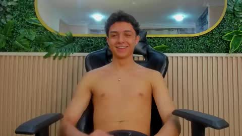 ethanlowell online show from 11, 1, 2026