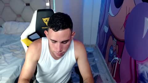 Snapshot of ethann_03 chatting on 5, 3, 2025 Ethan online show from 5, 3, 2025