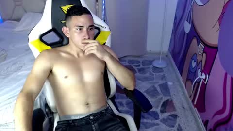 Snapshot of ethann_03 chatting on 6, 3, 2025 Ethan online show from 6, 3, 2025