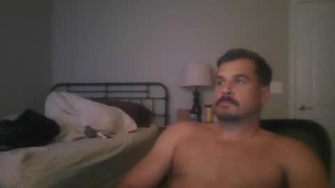 Snapshot of etim33 chatting on 1, 10, 2025 etim33 online show from 1, 10, 2025