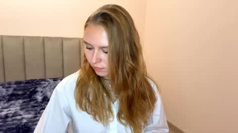 Snapshot of eugenierickel chatting on 5, 5, 2026 Alice online show from 5, 5, 2026