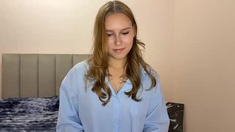Snapshot of eugenierickel chatting on 17, 5, 2026 Alice online show from 17, 5, 2026