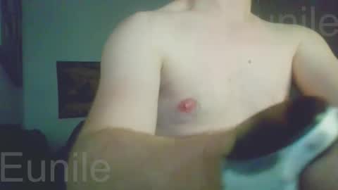 eunile online show from 21, 12, 2025