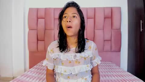 Snapshot of euphoria_hotgirl chatting on 18, 10, 2025 Euphoria online show from 18, 10, 2025