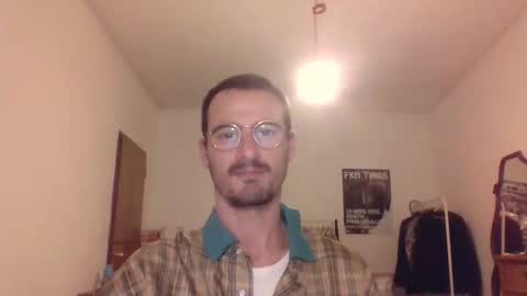 Snapshot of europe_bang chatting on 16, 11, 2025 Andrea online show from 16, 11, 2025