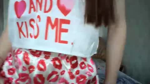 eva00186 online show from 4, 2, 2025